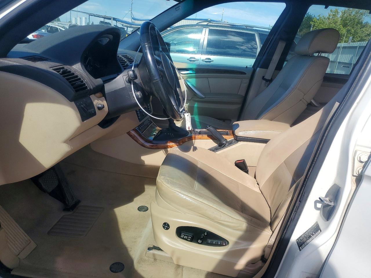 2002 Bmw X5 4.4i White vin: 5UXFB33532LH35619