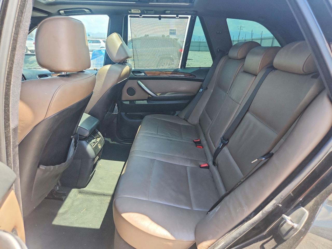 2004 Bmw X5 4.4i Black vin: 5UXFB53564LV07111