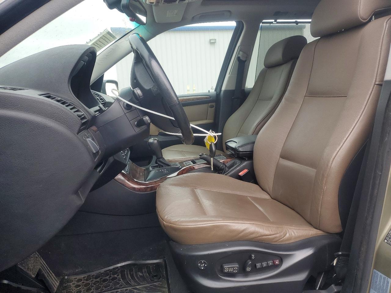 2006 Bmw X5 4.4i Tan vin: 5UXFB53576LV26110