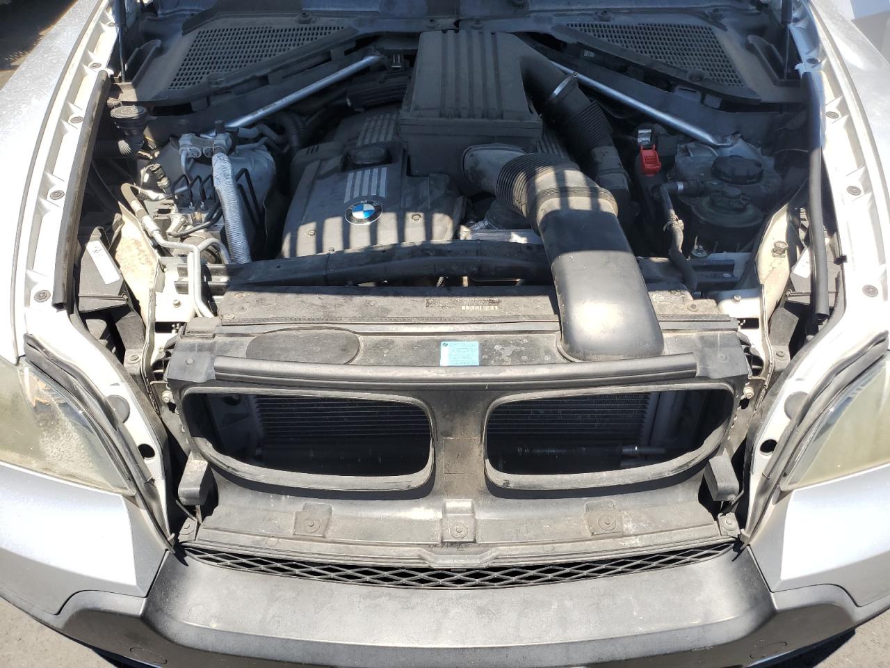 2008 Bmw X5 3.0i Silver vin: 5UXFE43508L006349