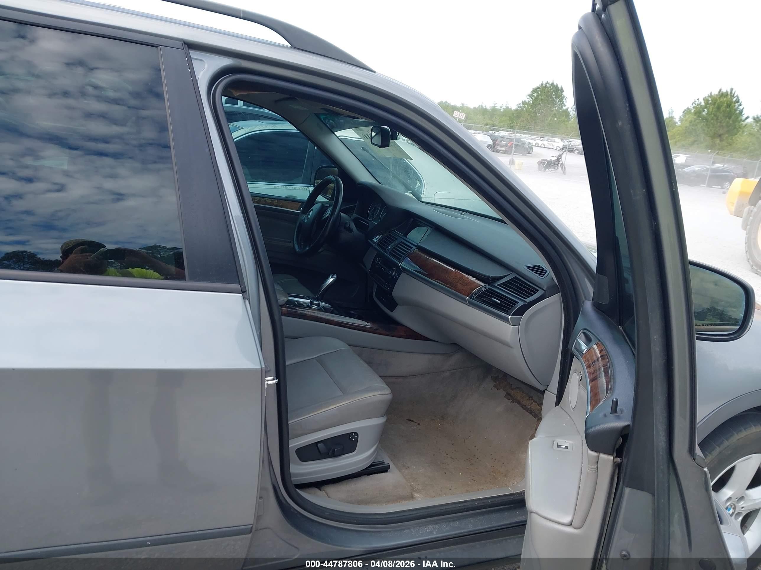 2008 Bmw X5 3.0si Gray vin: 5UXFE43518L008837