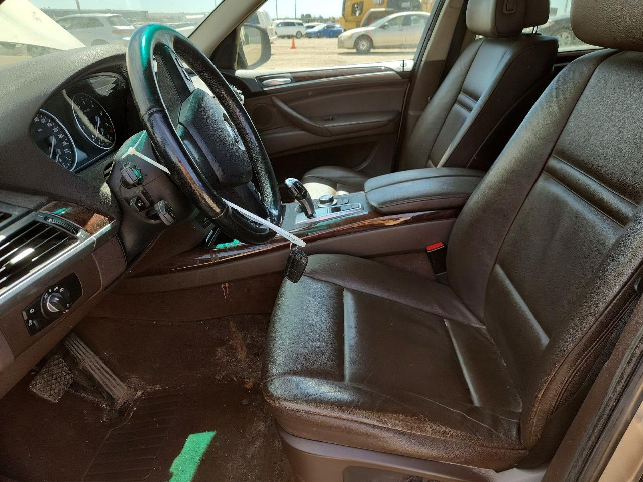 2008 Bmw X5 3.0i Бежевый vin: 5UXFE43518L022608