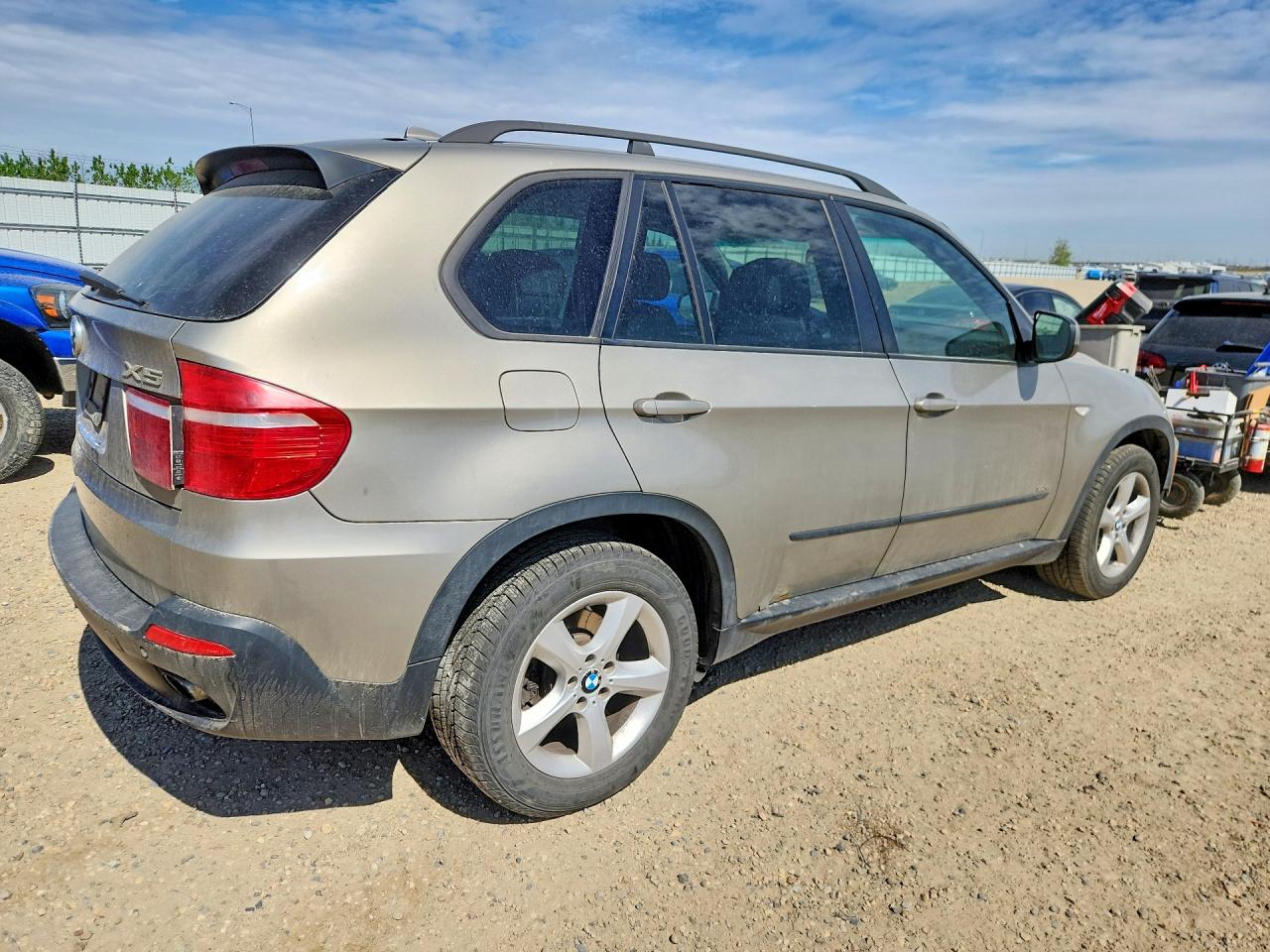 2008 Bmw X5 3.0i Бежевый vin: 5UXFE43518L022608