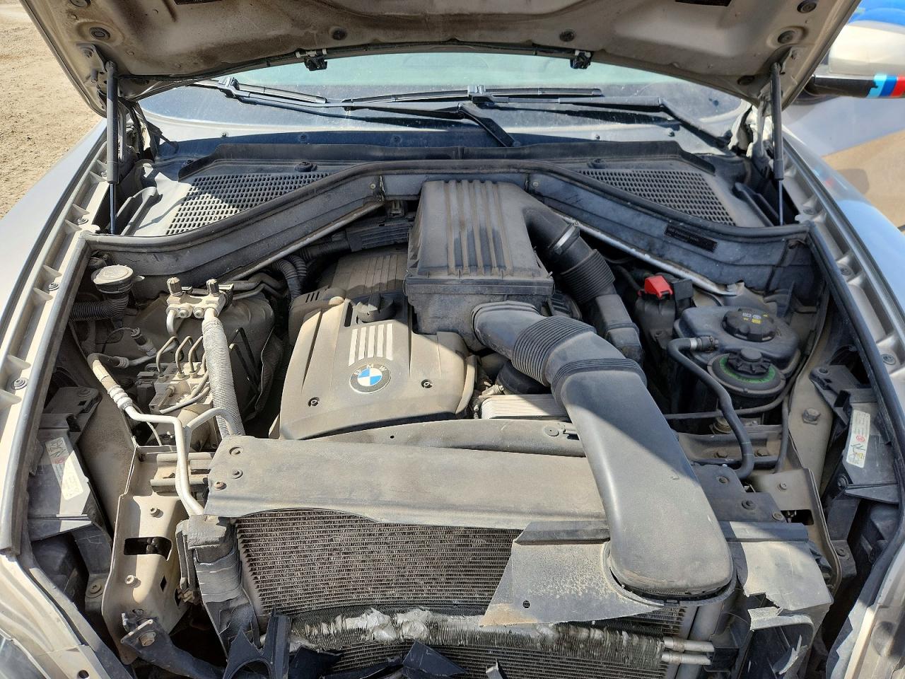 2008 Bmw X5 3.0i Бежевый vin: 5UXFE43518L022608