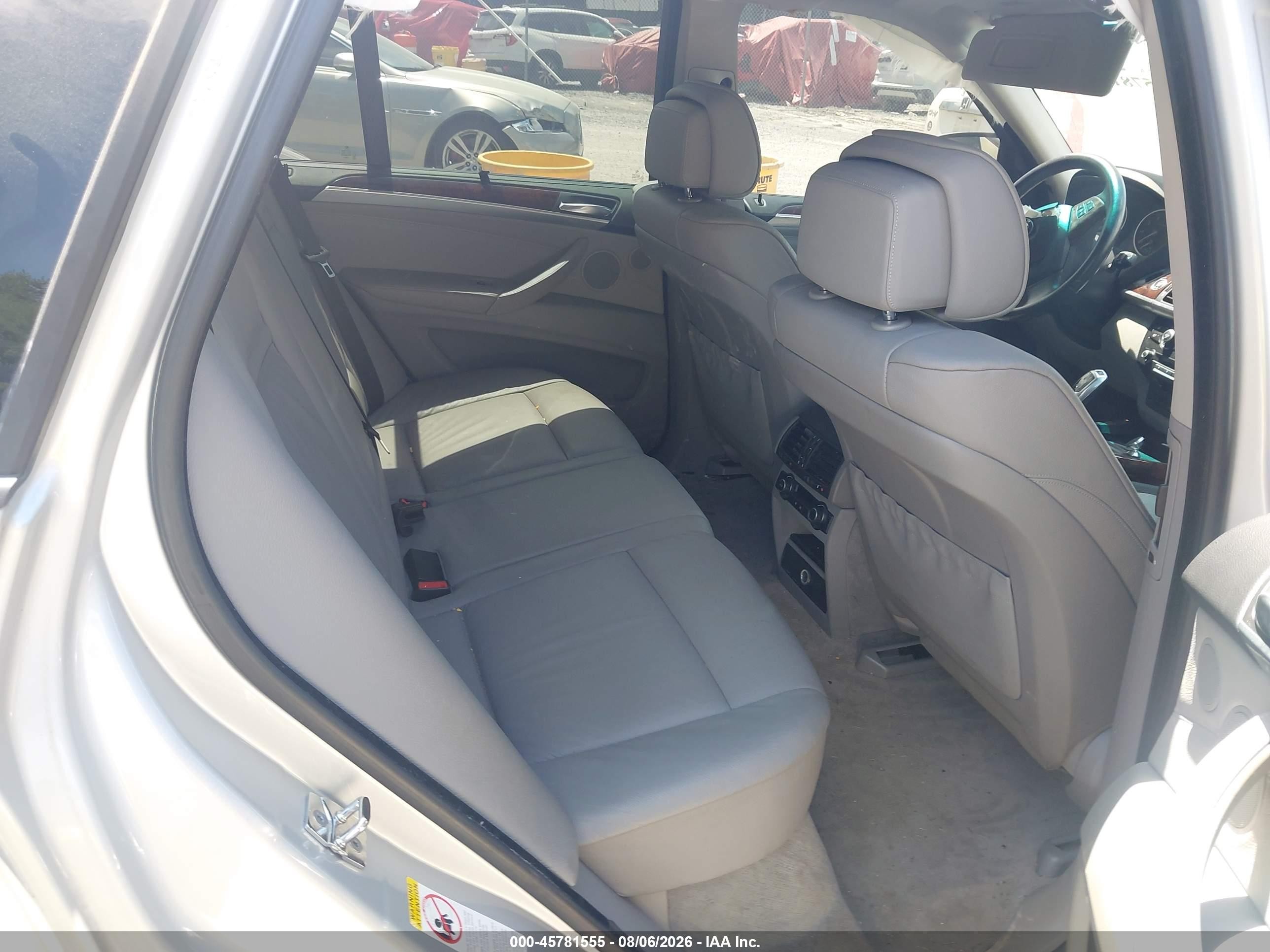 2008 Bmw X5 3.0si Silver vin: 5UXFE43518L029249