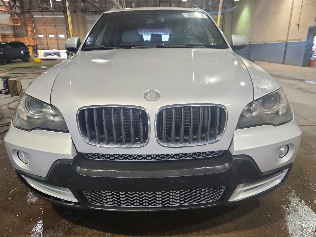 2009 Bmw X5 Xdrive30i Silver vin: 5UXFE43519L272464 Damage: Hood, Chipped, 3