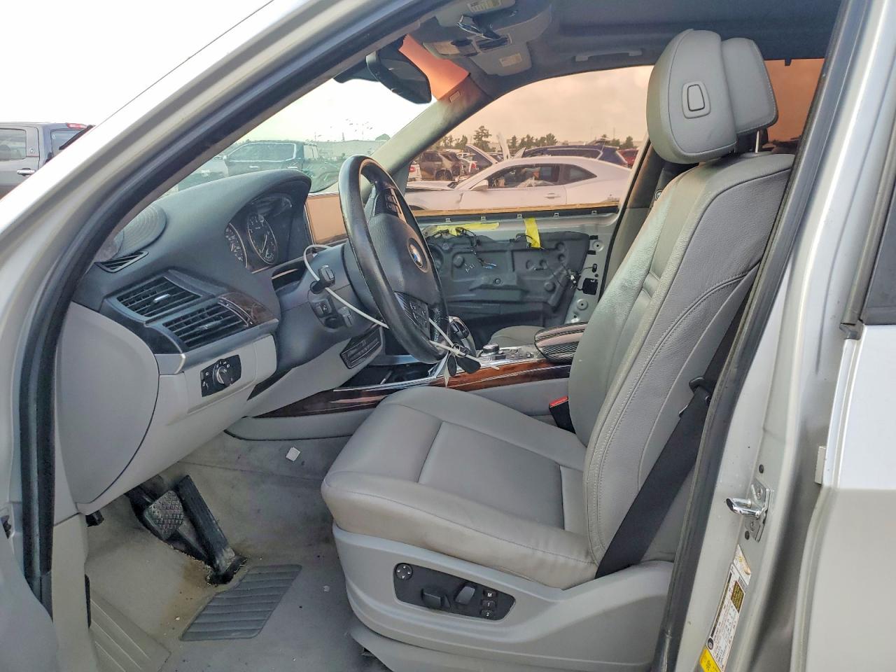2008 Bmw X5 3.0i Silver vin: 5UXFE43538L007897