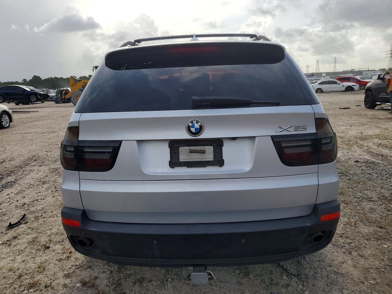2008 Bmw X5 3.0i Silver vin: 5UXFE43538L007897
