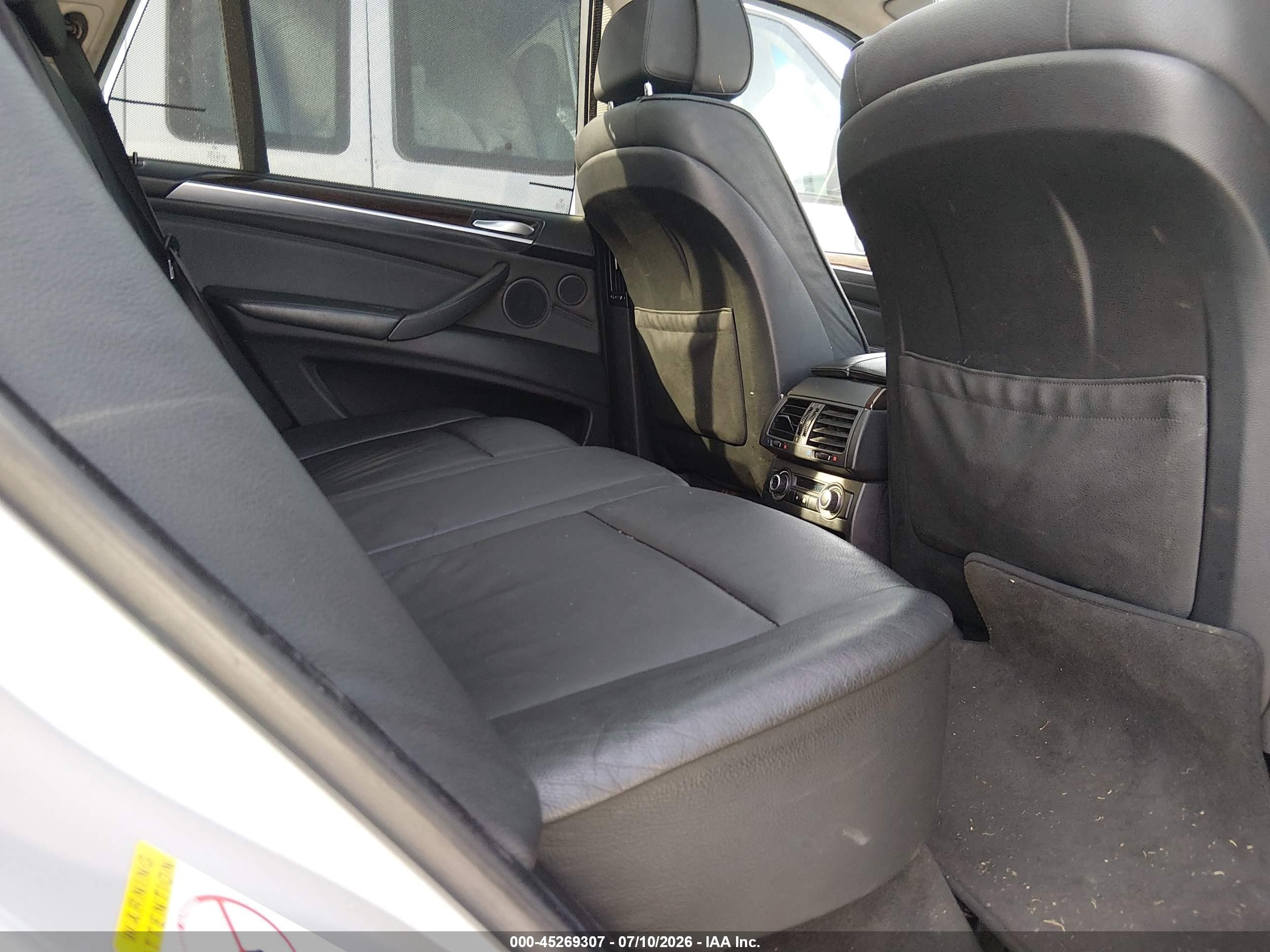 2008 Bmw X5 3.0si Серебряный vin: 5UXFE43538L024277