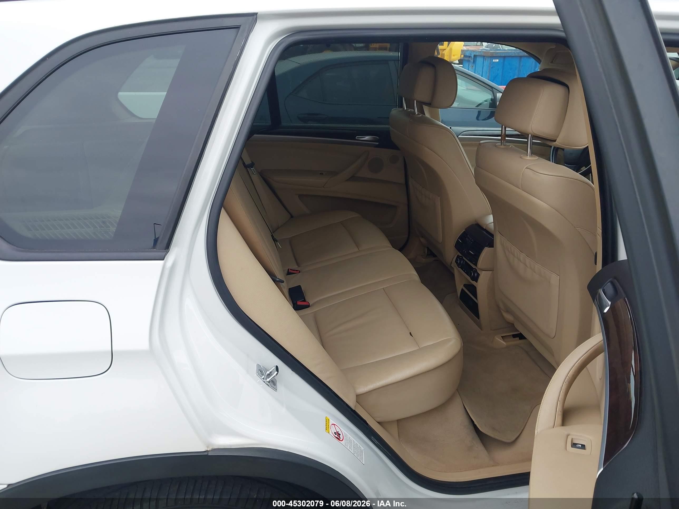 2008 Bmw X5 3.0si White vin: 5UXFE43538L034243