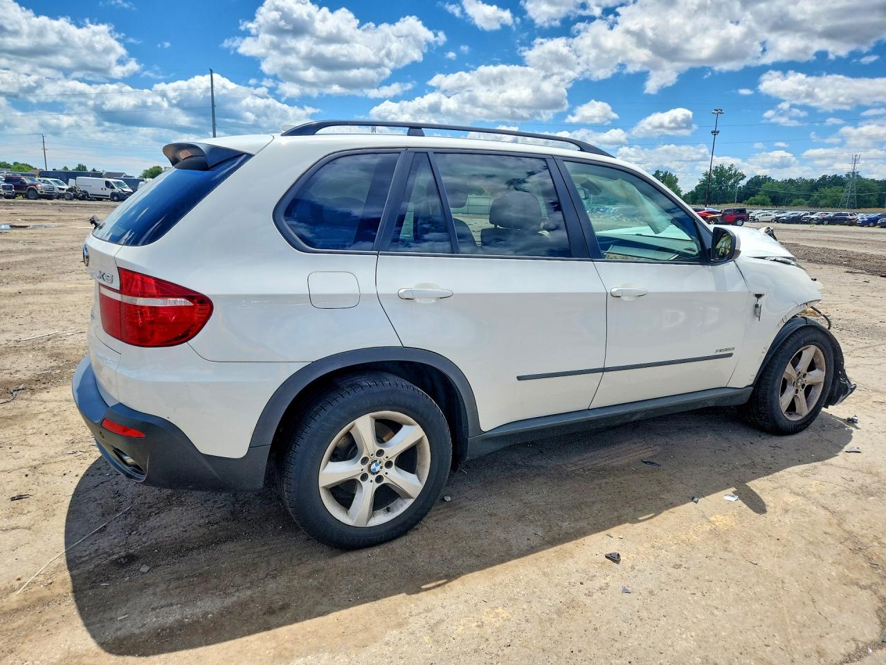 2009 Bmw X5 Xdrive30i White vin: 5UXFE43549L037377