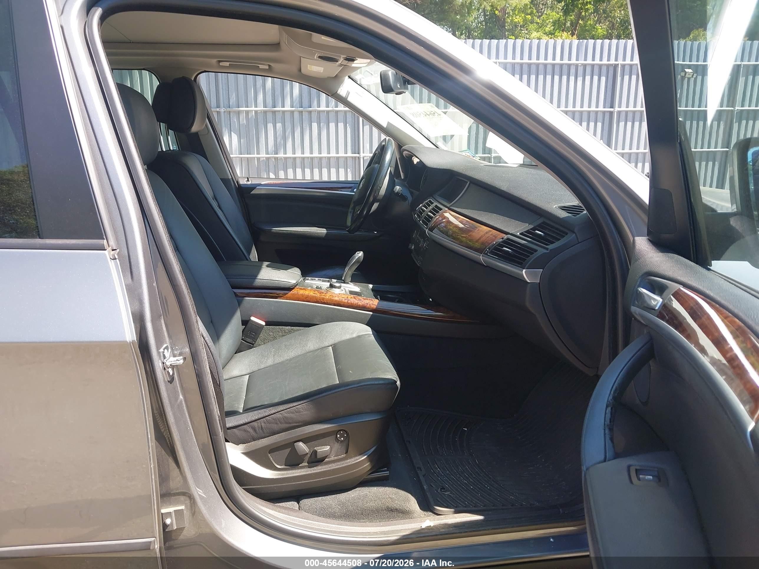2009 Bmw X5 Xdrive30i Серый vin: 5UXFE43549L269428