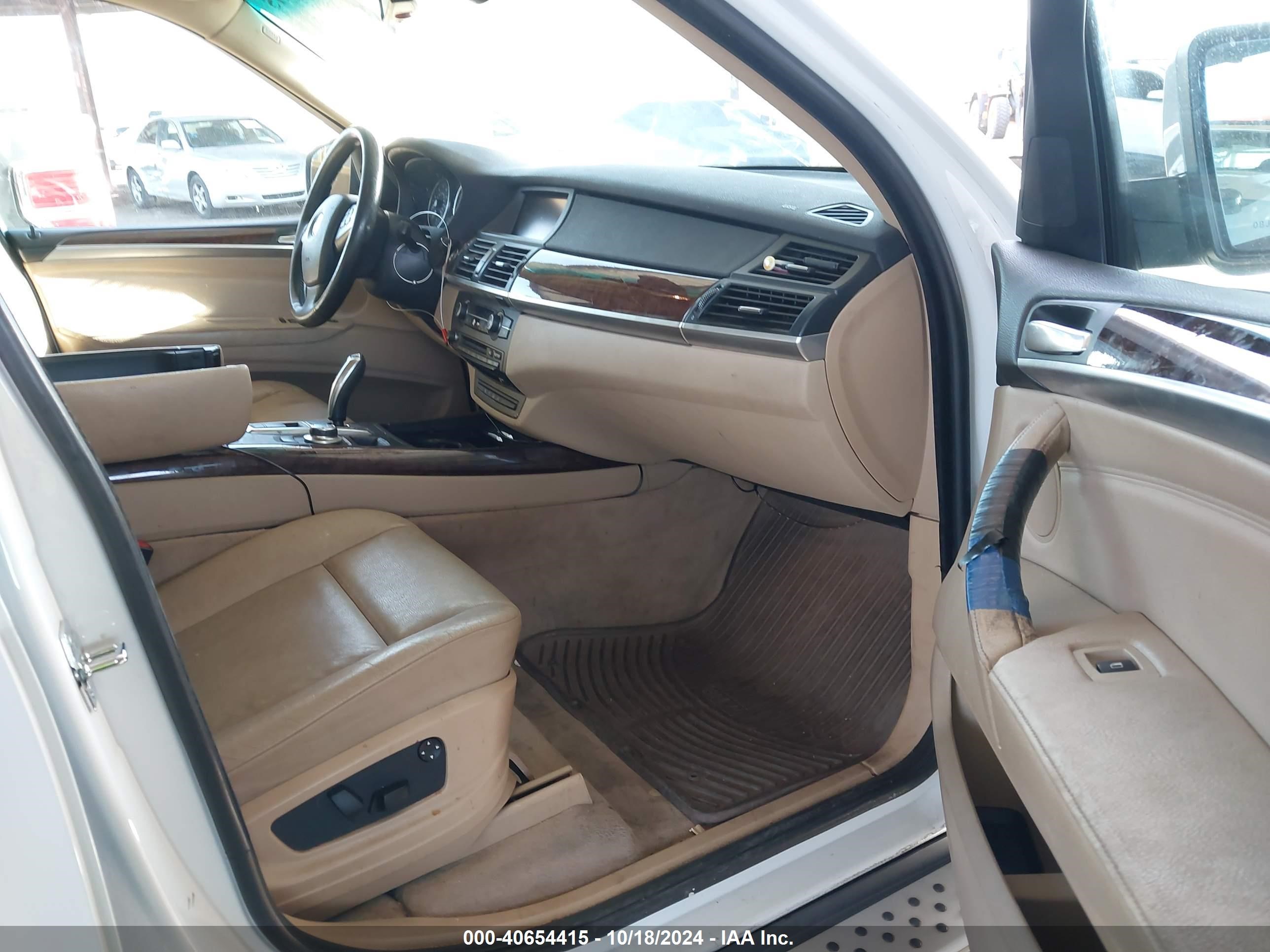 Price & History 2008 Bmw X5 3.0si 3.0l I-6 Dohc, Vvt, 260hp vin