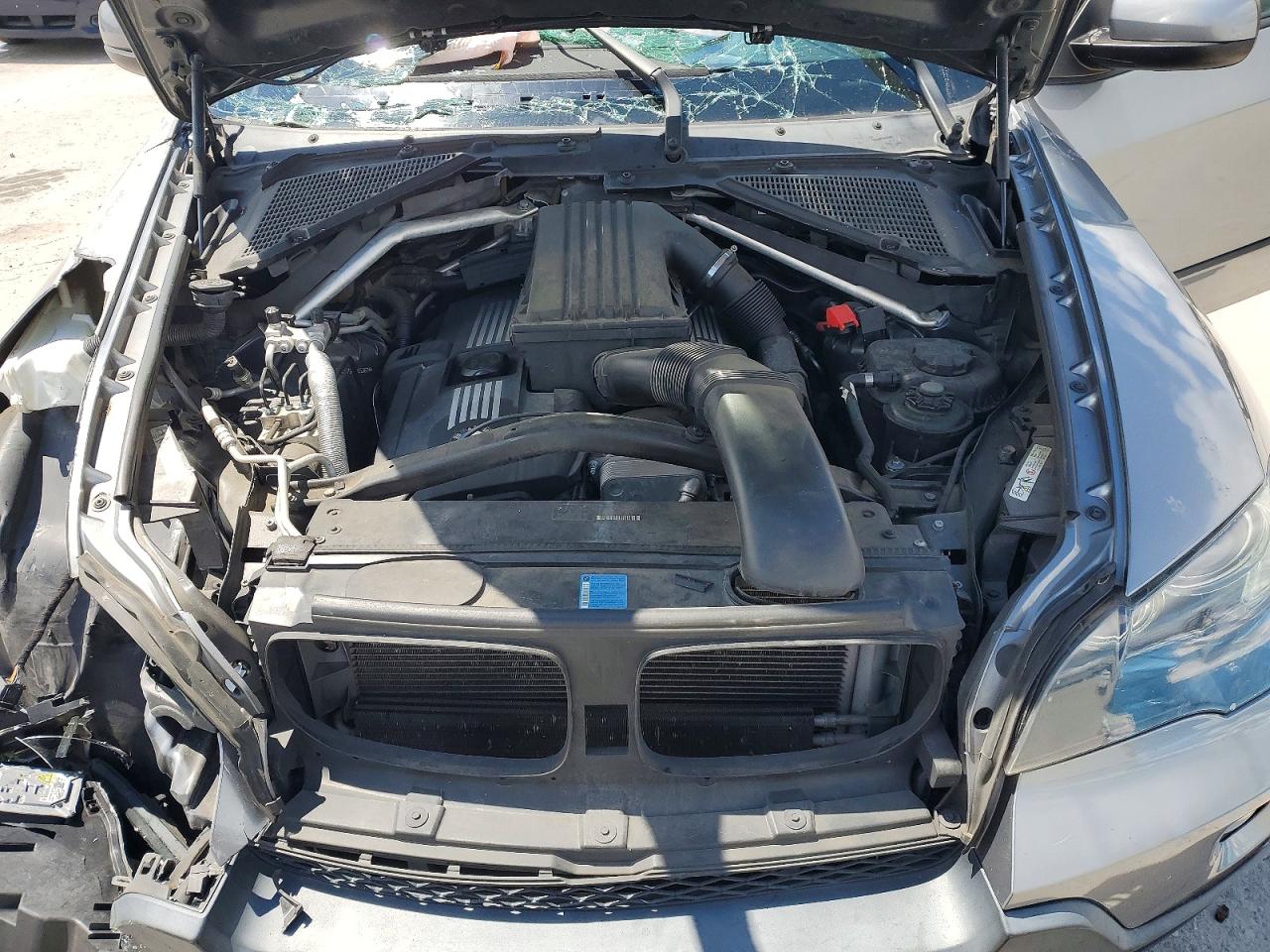 2009 Bmw X5 Xdrive30i Серебряный vin: 5UXFE43579L265261
