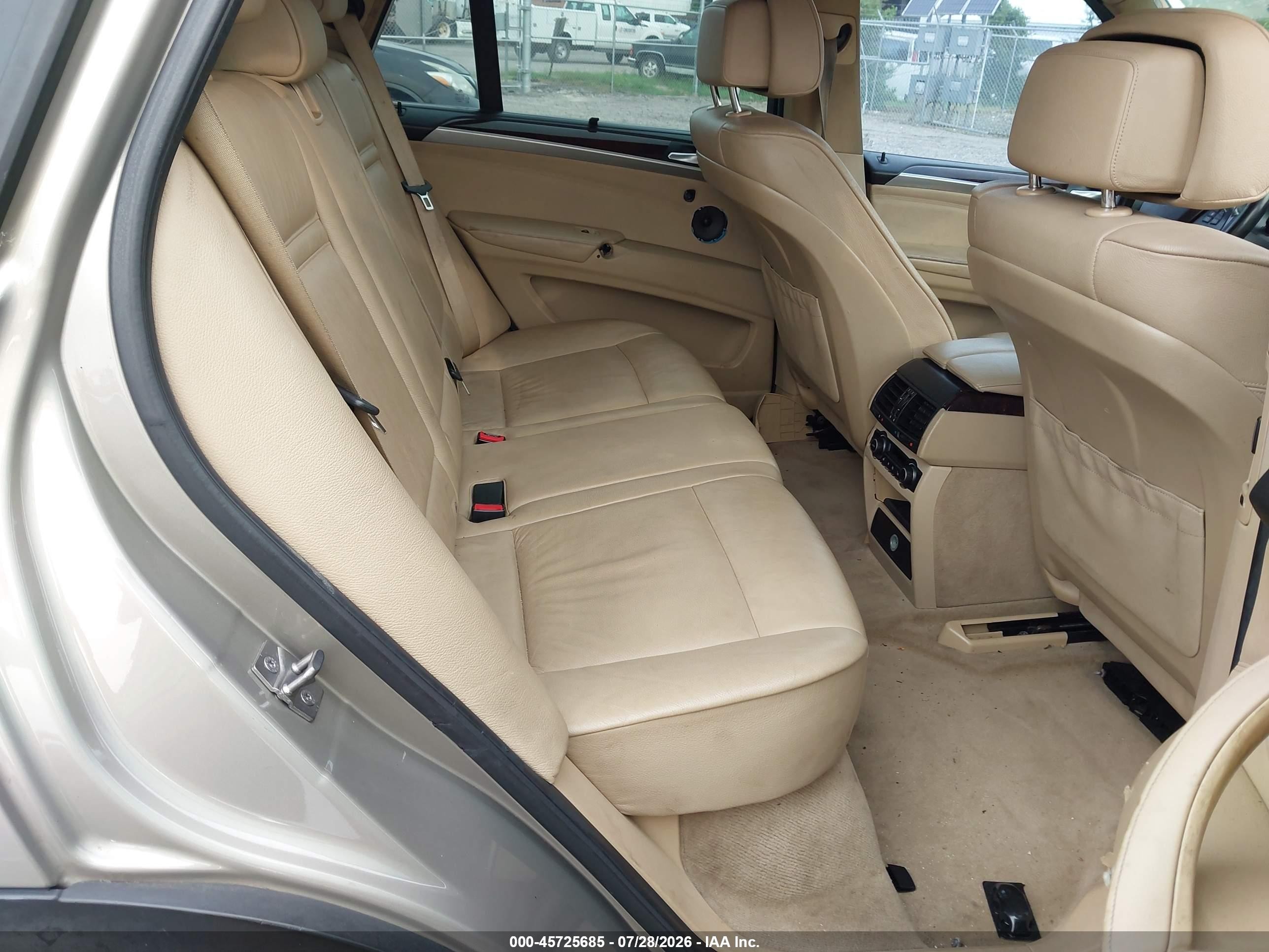 2010 Bmw X5 Xdrive30i Gold vin: 5UXFE4C50AL278177