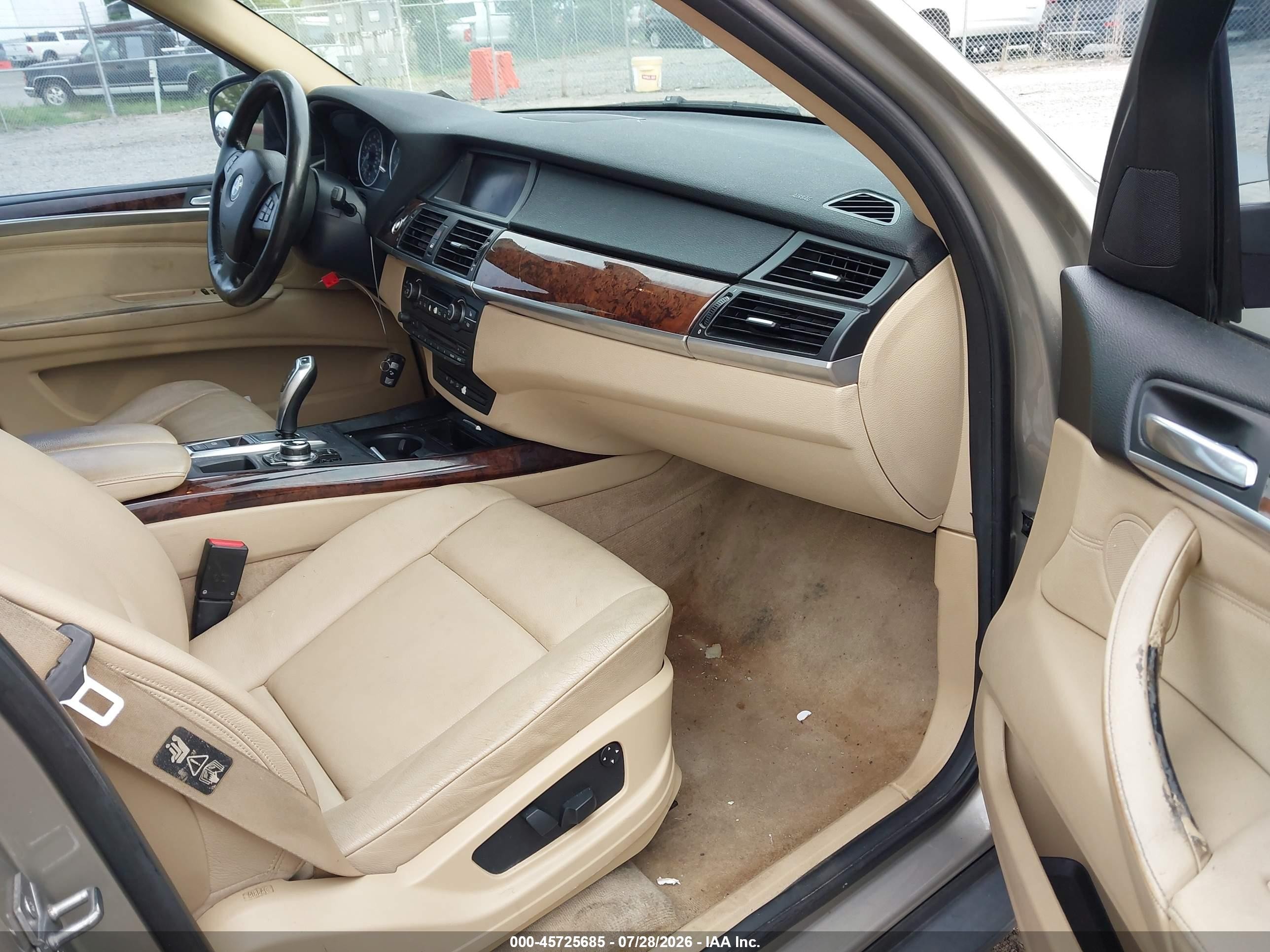 2010 Bmw X5 Xdrive30i Gold vin: 5UXFE4C50AL278177