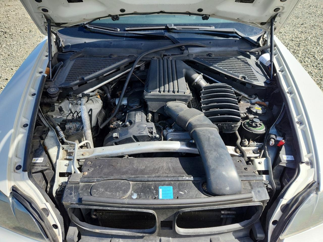 2010 Bmw X5 Xdrive30i Белый vin: 5UXFE4C50AL381941