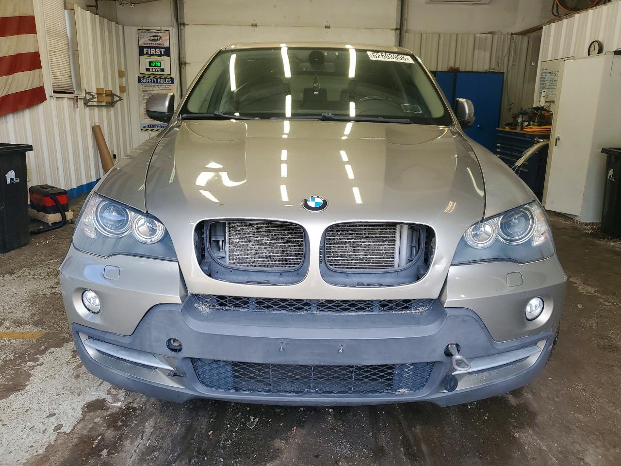 2010 Bmw X5 Xdrive30i Серебряный vin: 5UXFE4C51AL383441