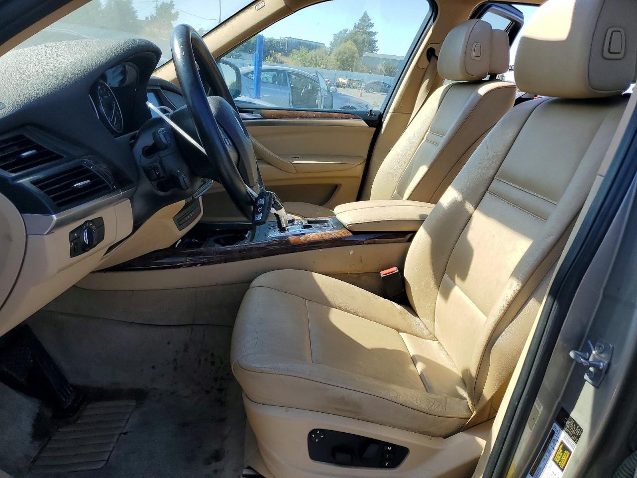 2010 Bmw X5 Xdrive30i Tan vin: 5UXFE4C53AL276875