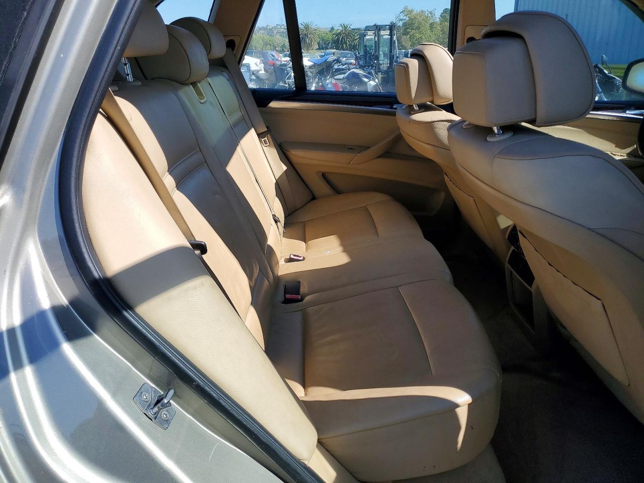 2010 Bmw X5 Xdrive30i Tan vin: 5UXFE4C53AL276875