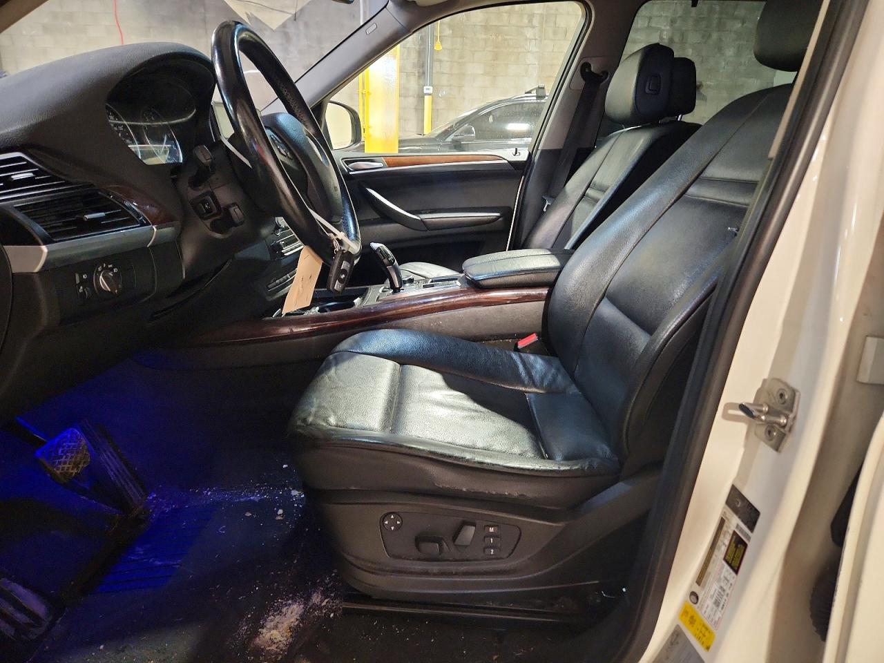 2010 Bmw X5 Xdrive30i Белый vin: 5UXFE4C53AL385109