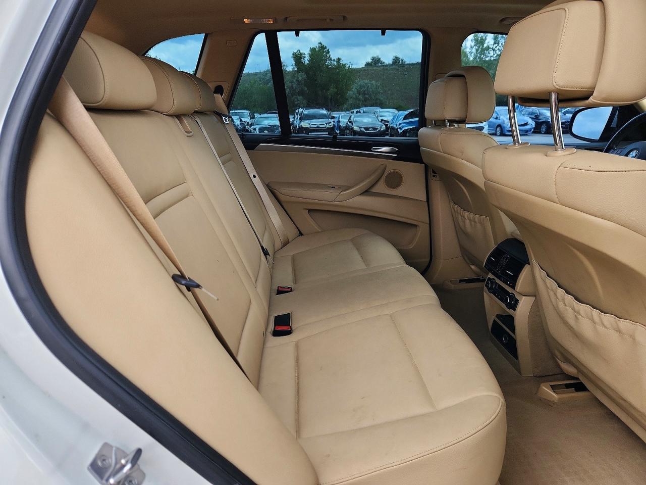 2010 Bmw X5 Xdrive30i White vin: 5UXFE4C56AL385153