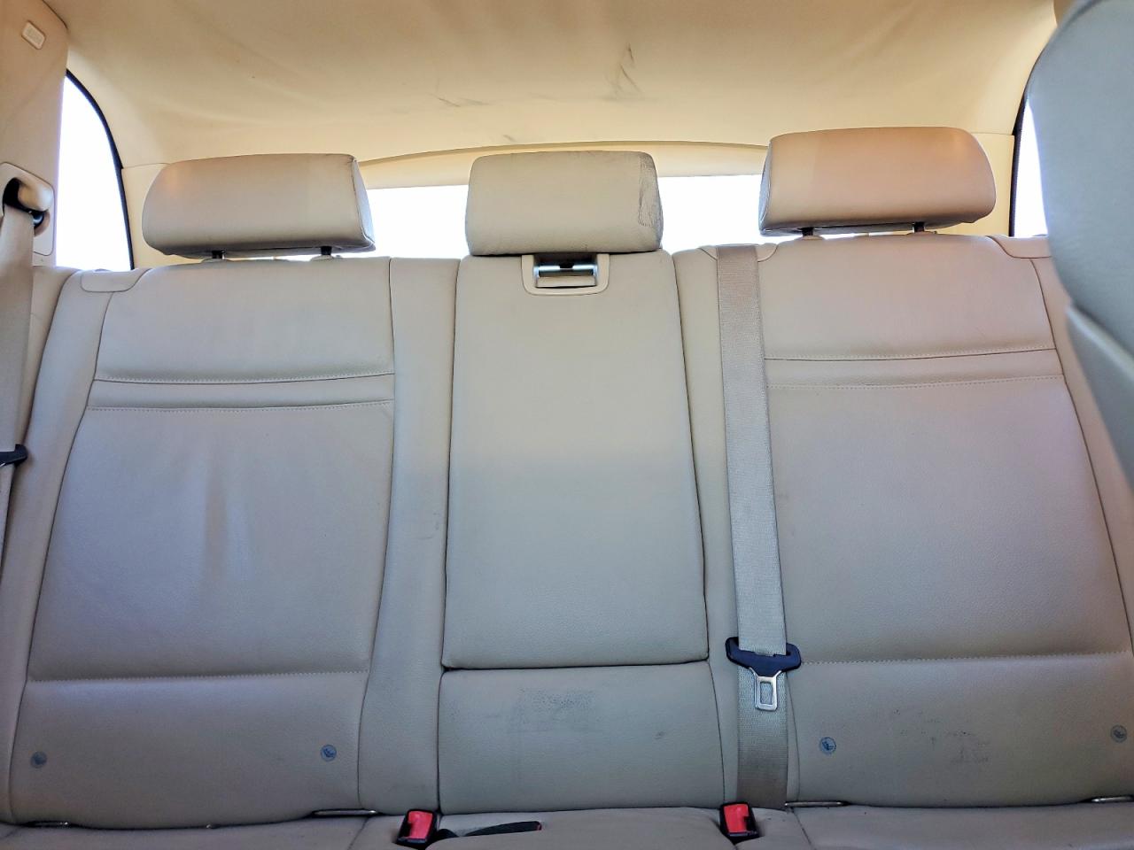 2010 Bmw X5 Xdrive30i White vin: 5UXFE4C57AL384125