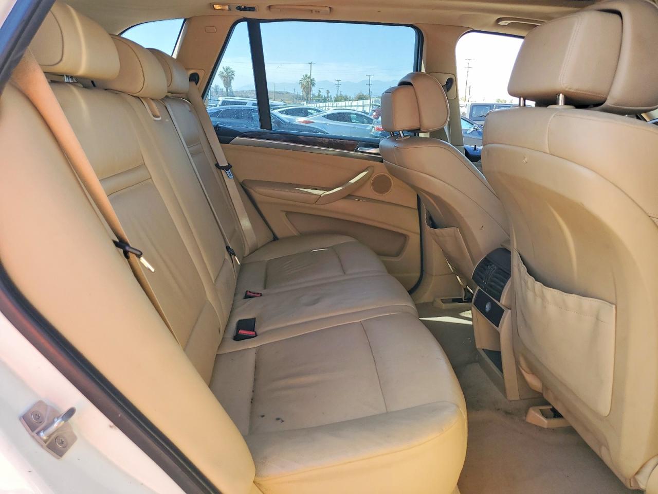 2010 Bmw X5 Xdrive30i White vin: 5UXFE4C57AL384125