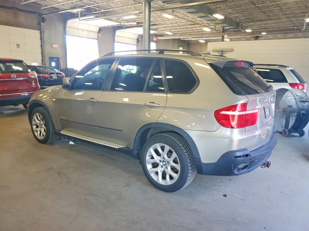 2010 Bmw X5 Xdrive30i Gold vin: 5UXFE4C58AL278850