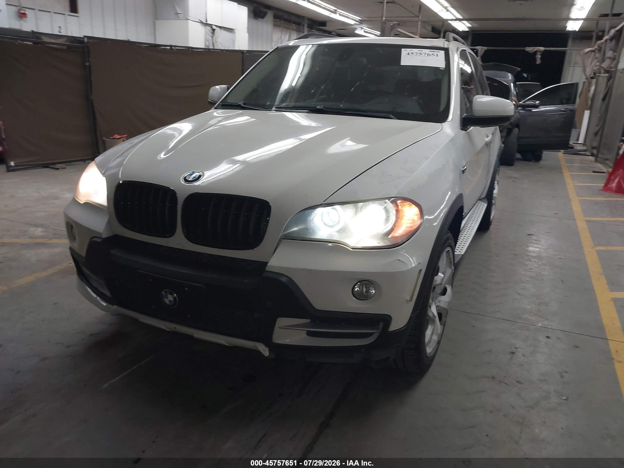 2007 Bmw X5 4.8i Белый vin: 5UXFE83517LZ38369