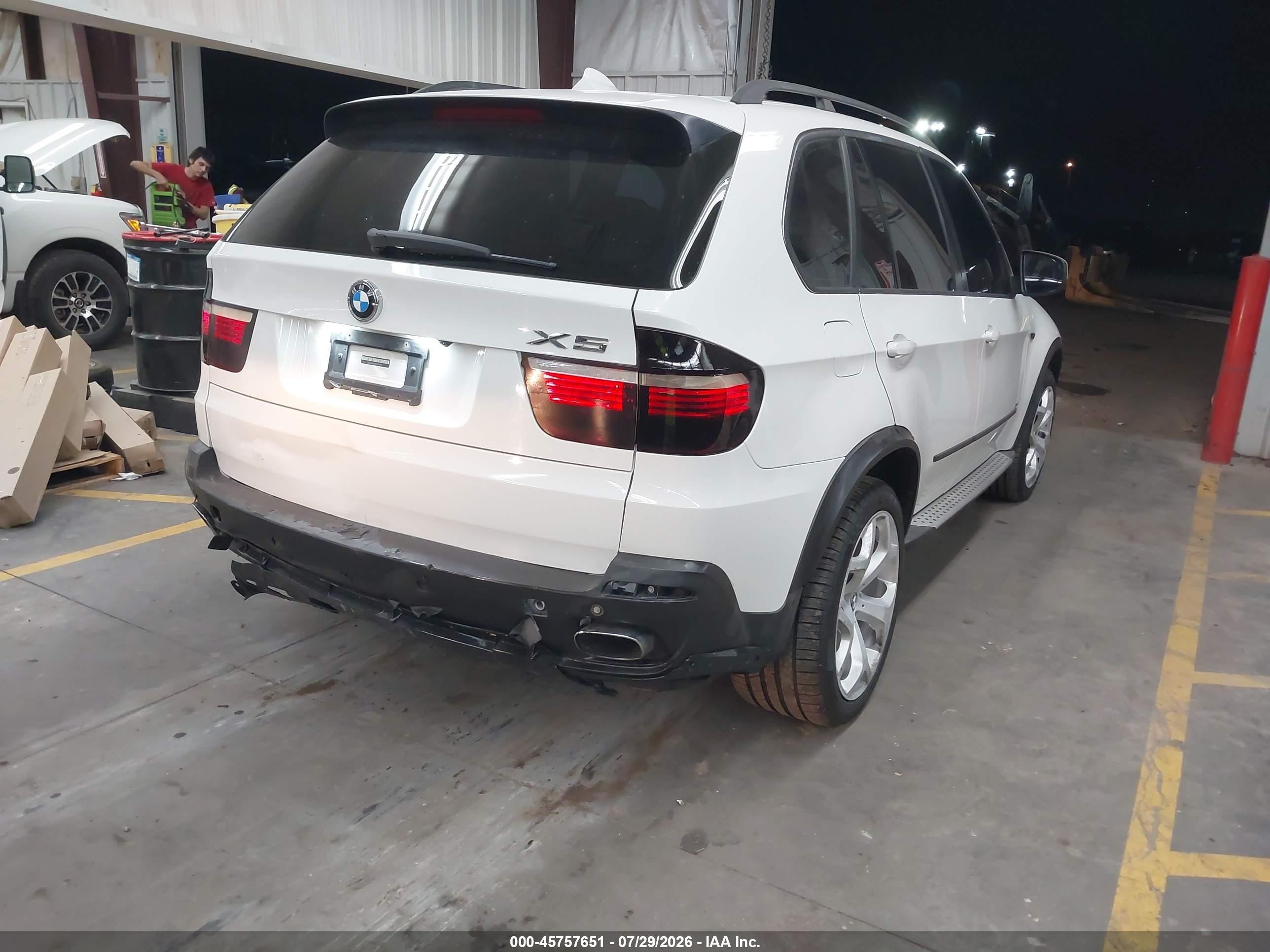 2007 Bmw X5 4.8i Белый vin: 5UXFE83517LZ38369
