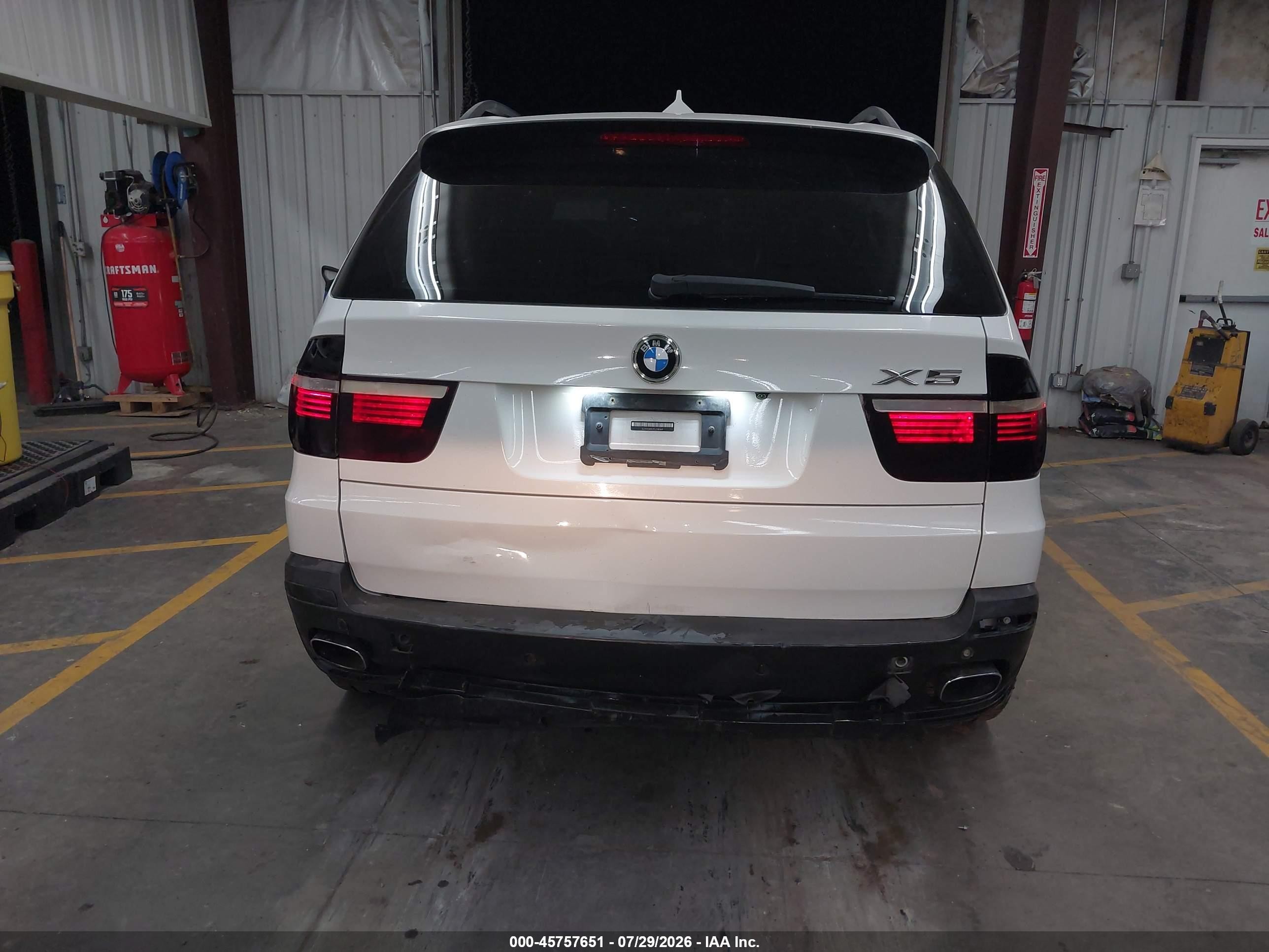 2007 Bmw X5 4.8i Белый vin: 5UXFE83517LZ38369