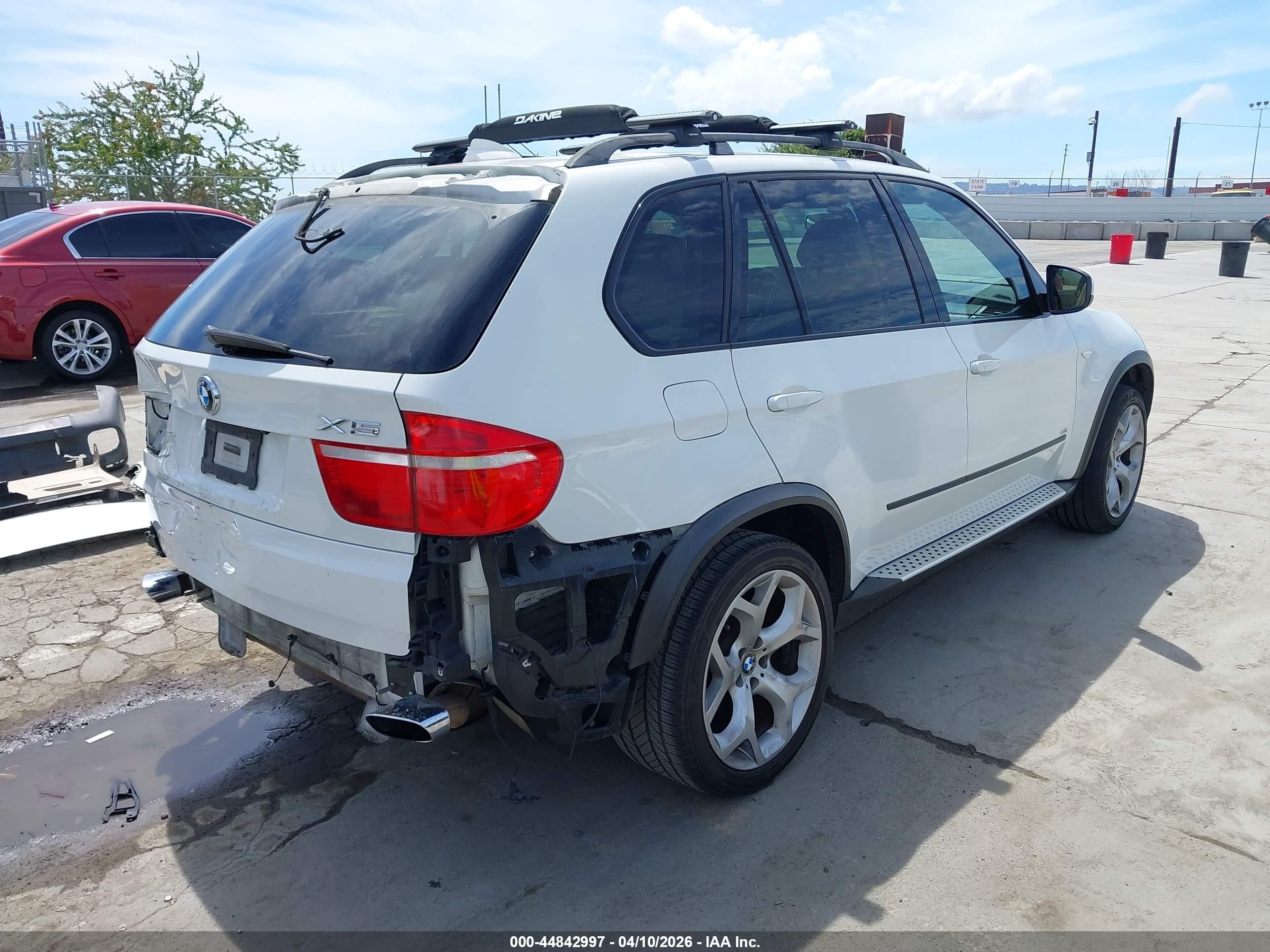 2008 Bmw X5 4.8i White vin: 5UXFE83528L166966