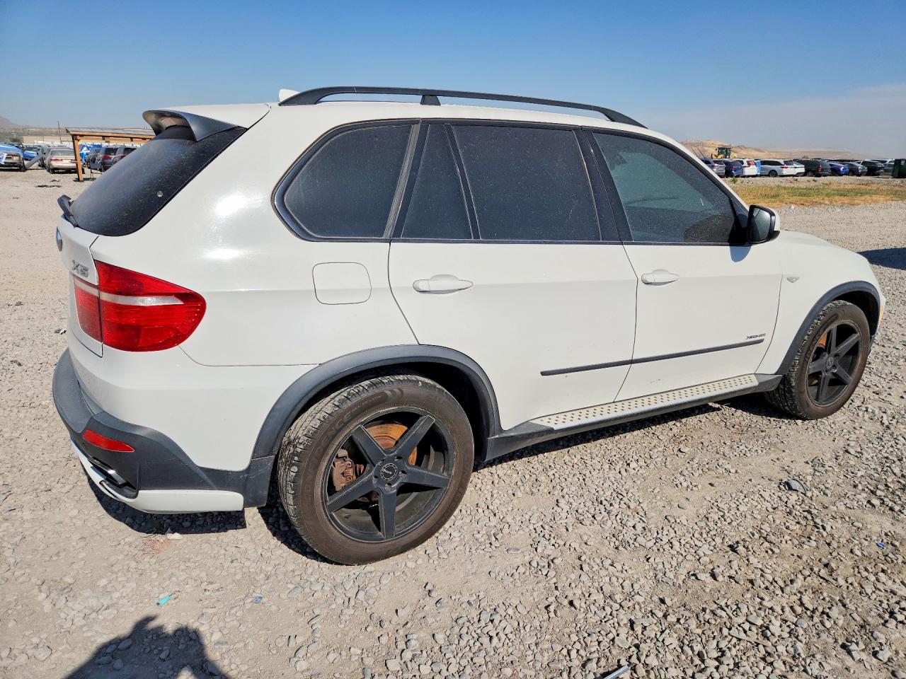 2009 Bmw X5 Xdrive48i White vin: 5UXFE83529L169609