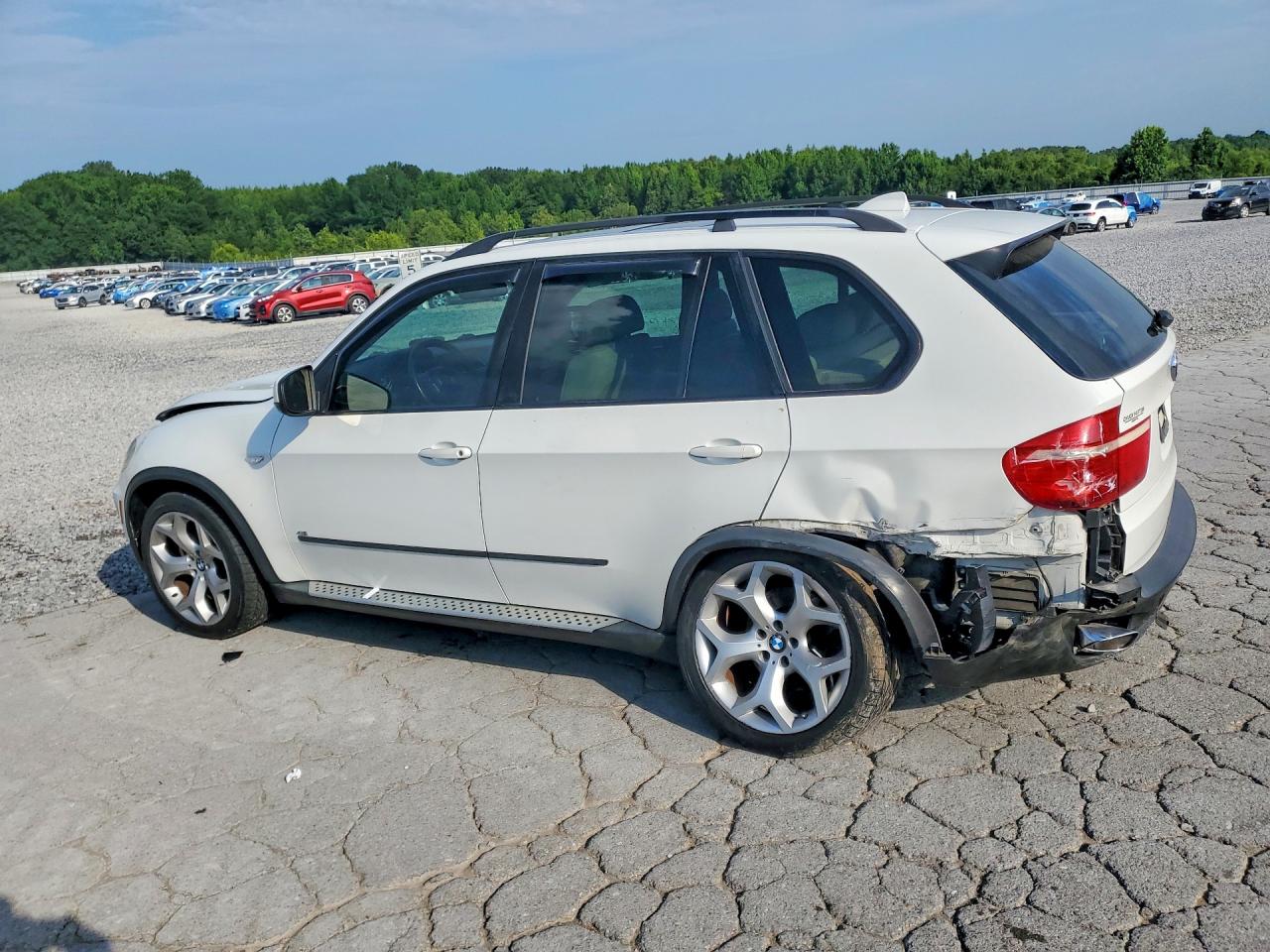 2007 Bmw X5 4.8i White vin: 5UXFE83537LZ44271