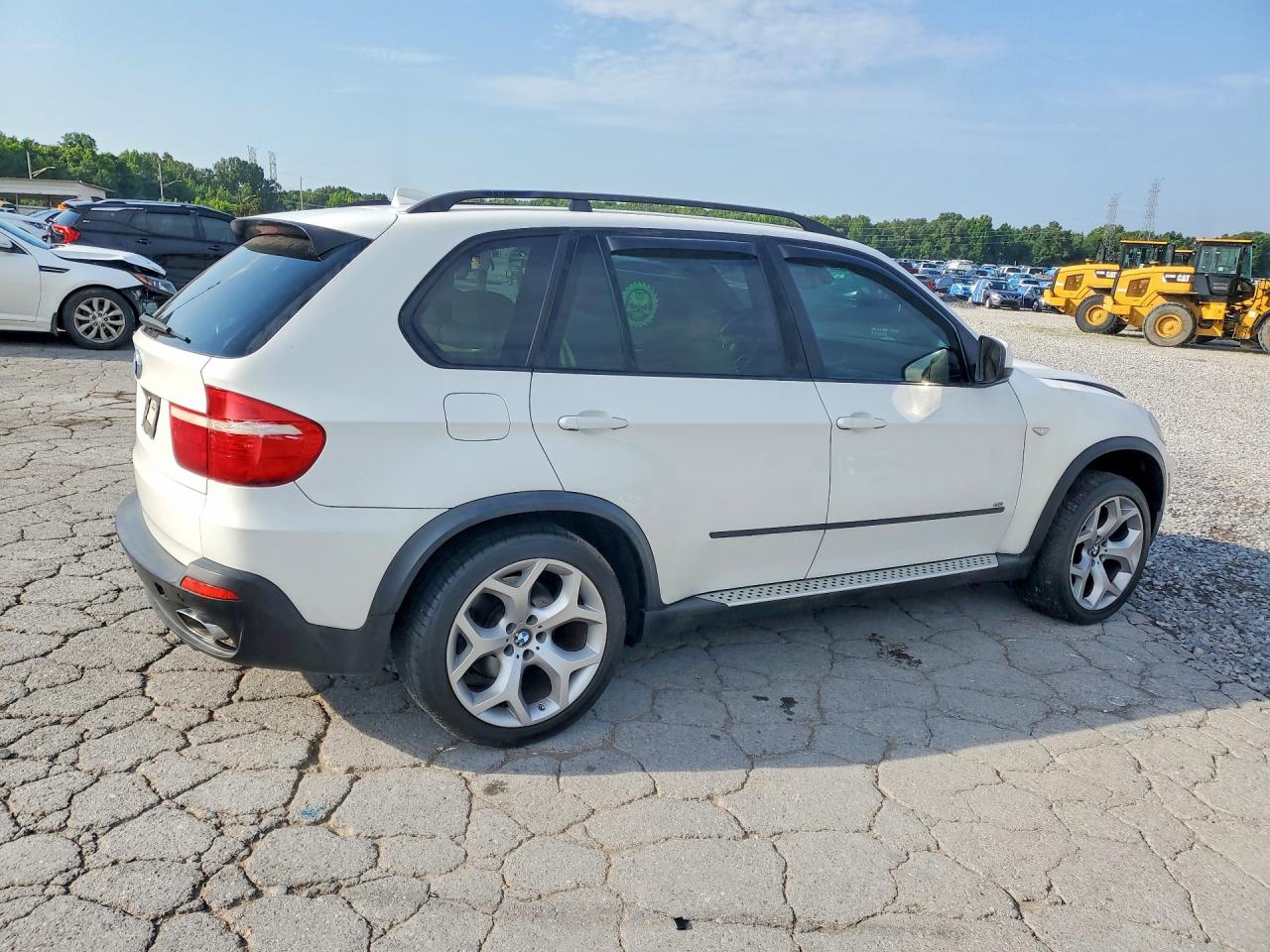 2007 Bmw X5 4.8i White vin: 5UXFE83537LZ44271