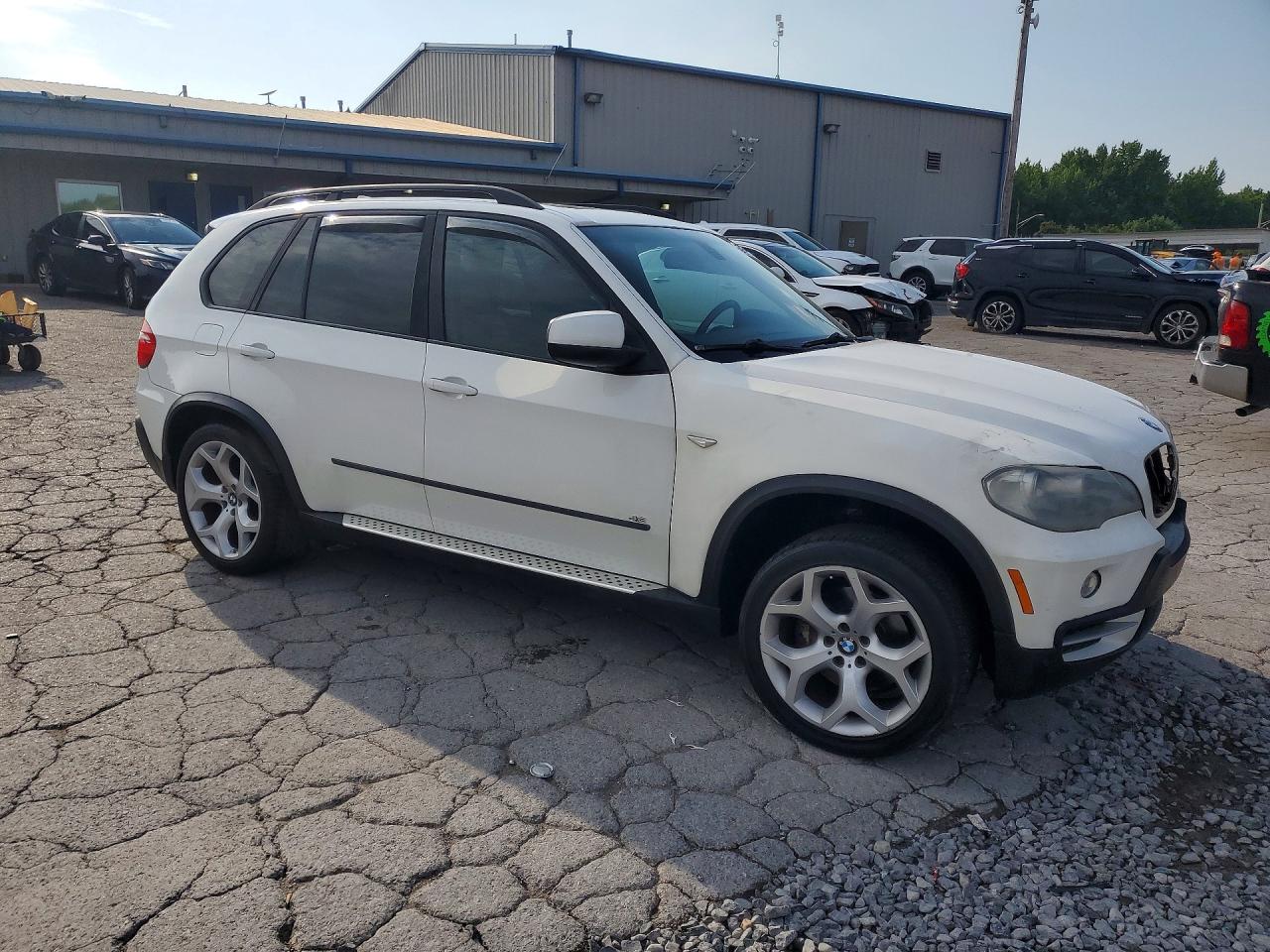 2007 Bmw X5 4.8i White vin: 5UXFE83537LZ44271