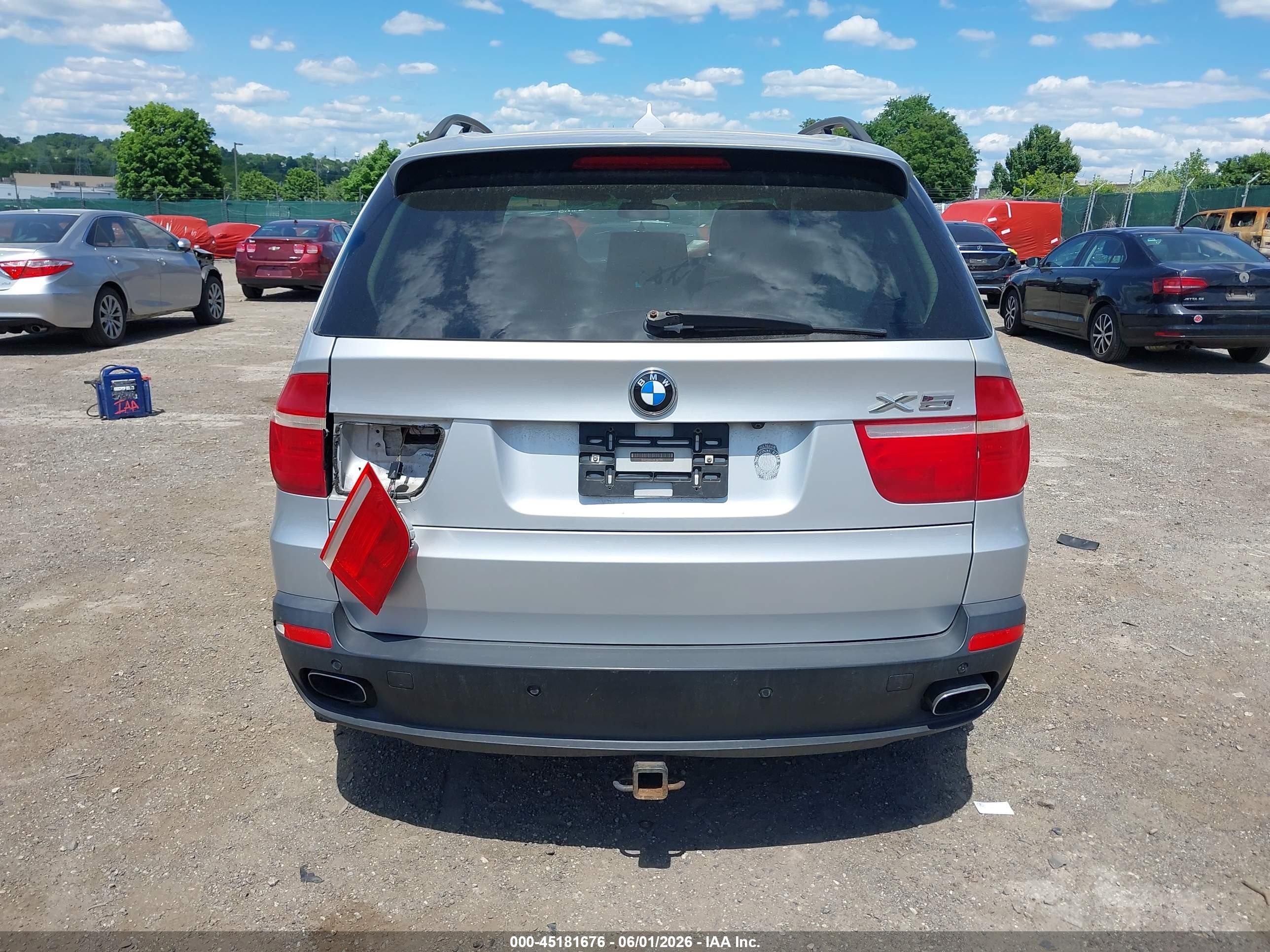 2008 Bmw X5 4.8i Silver vin: 5UXFE83538L167205