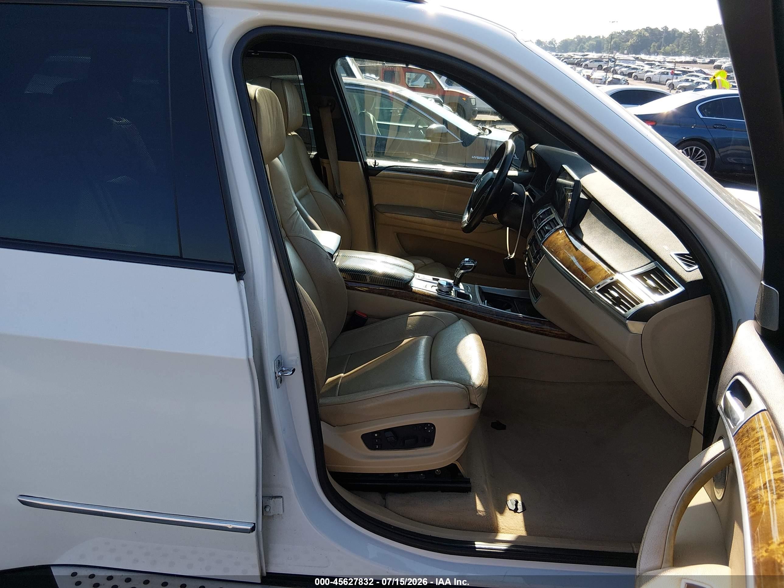 2008 Bmw X5 4.8i White vin: 5UXFE83538L167429