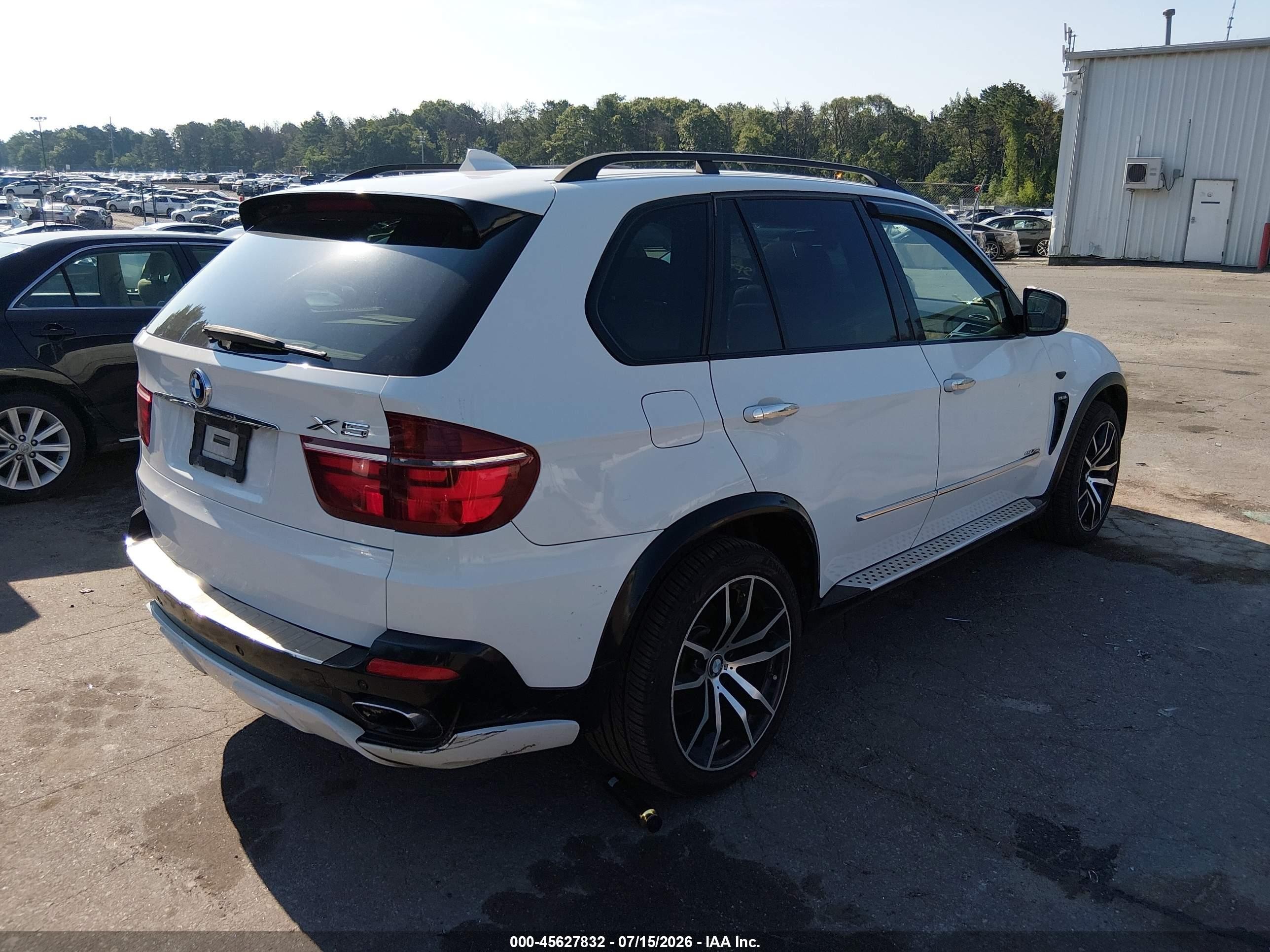 2008 Bmw X5 4.8i White vin: 5UXFE83538L167429