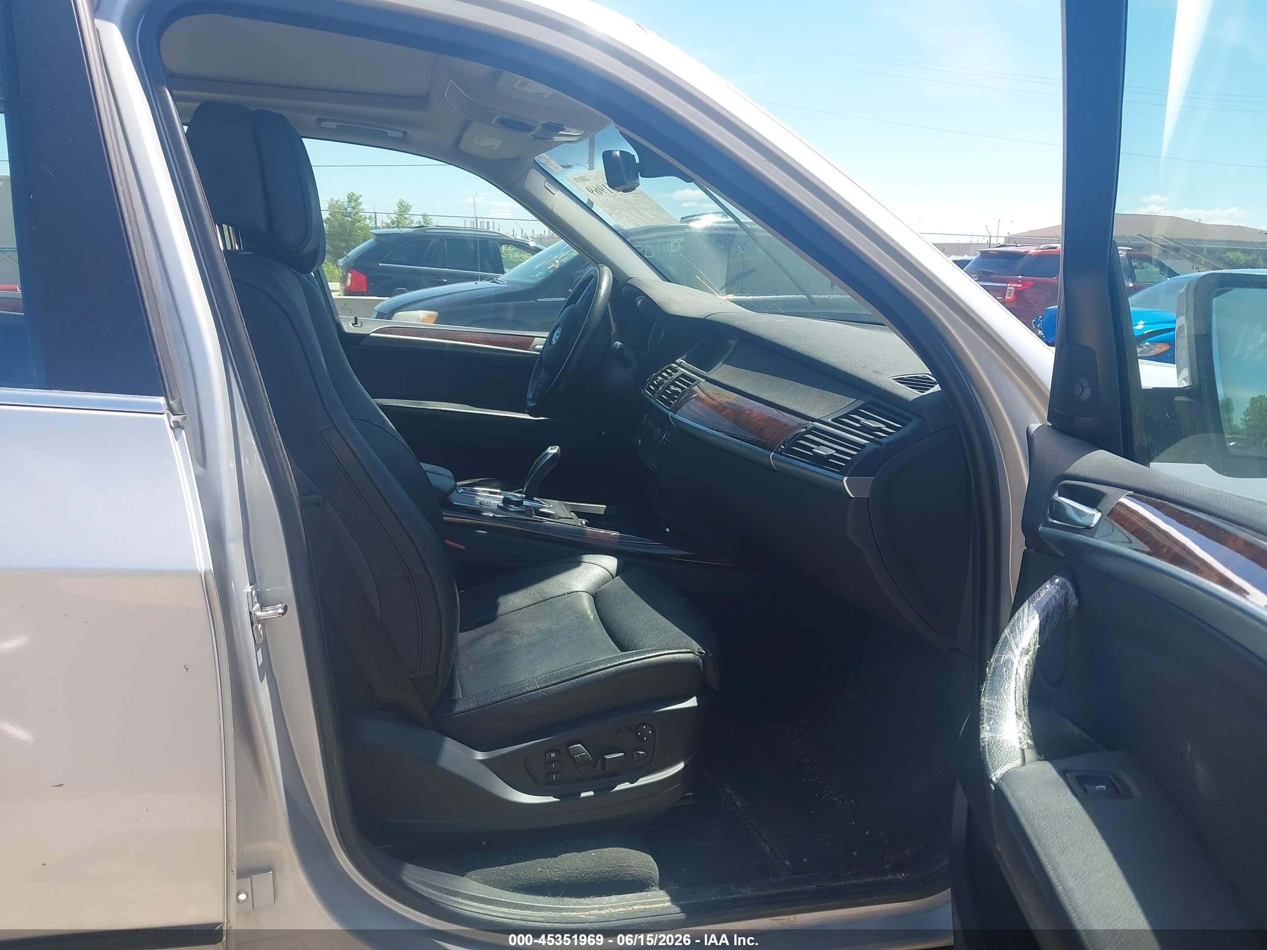 2008 Bmw X5 4.8i Silver vin: 5UXFE83548L163986