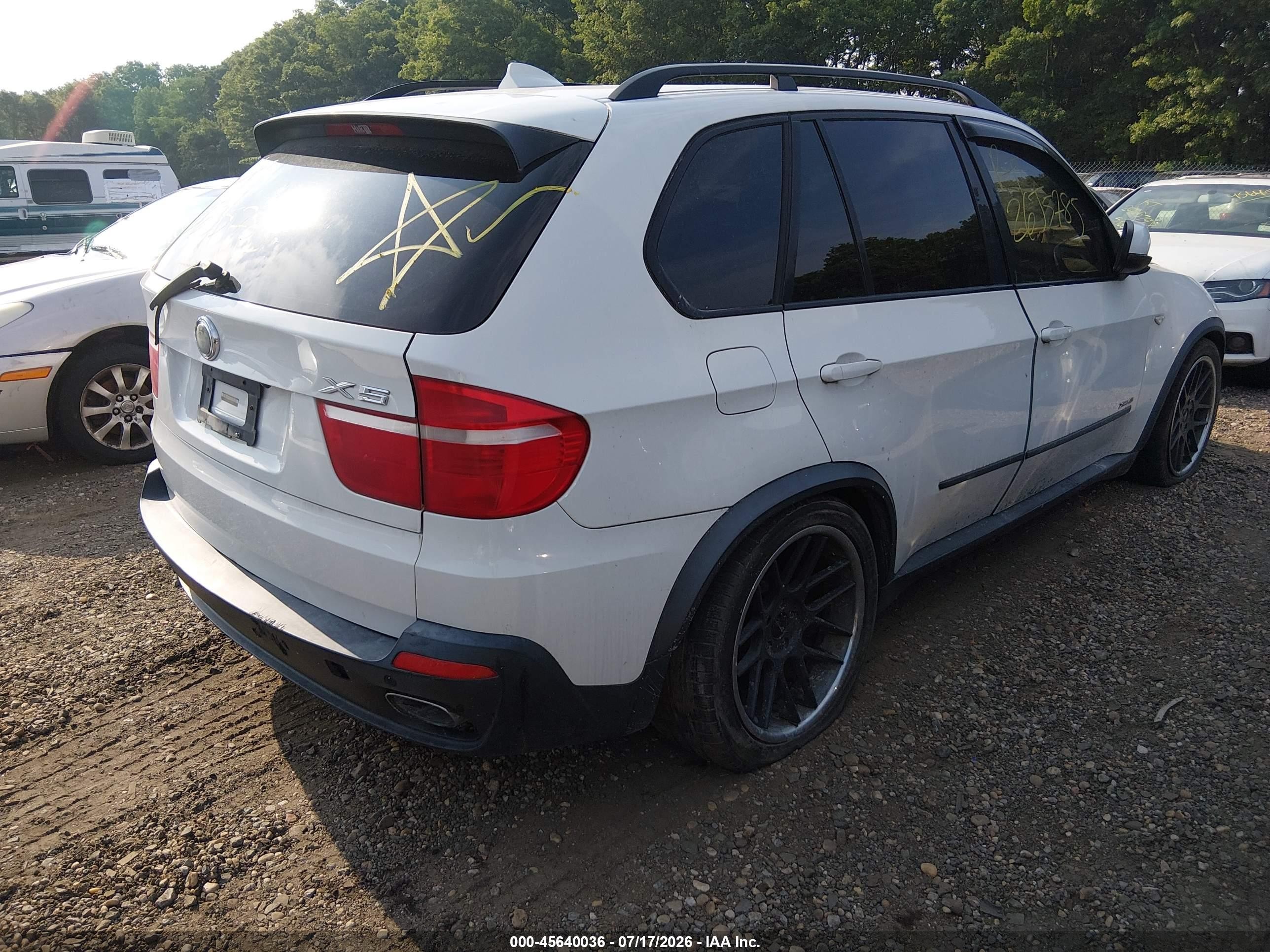 2009 Bmw X5 Xdrive48i White vin: 5UXFE83589L308383