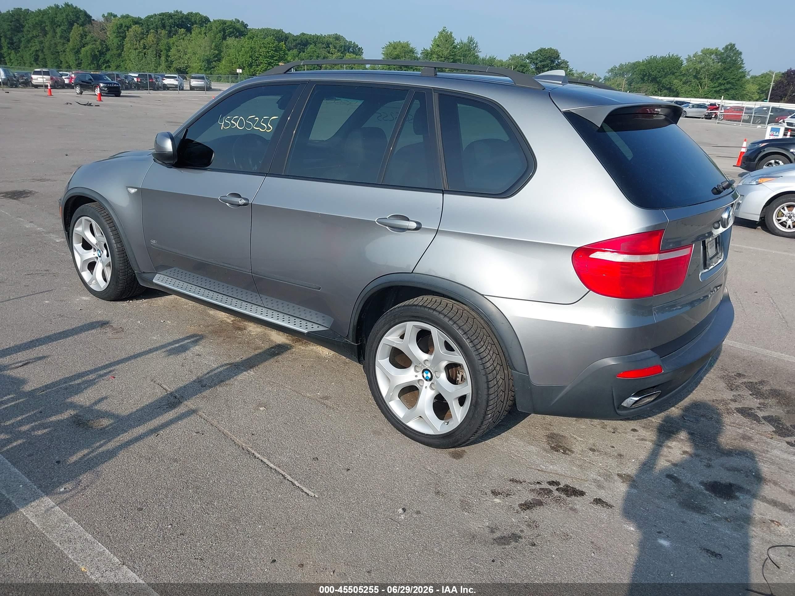 2007 Bmw X5 4.8i Серый vin: 5UXFE835X7LZ46583