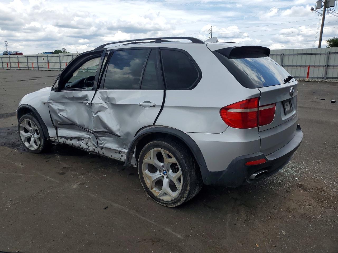 2008 Bmw X5 4.8i Silver vin: 5UXFE835X8L163863