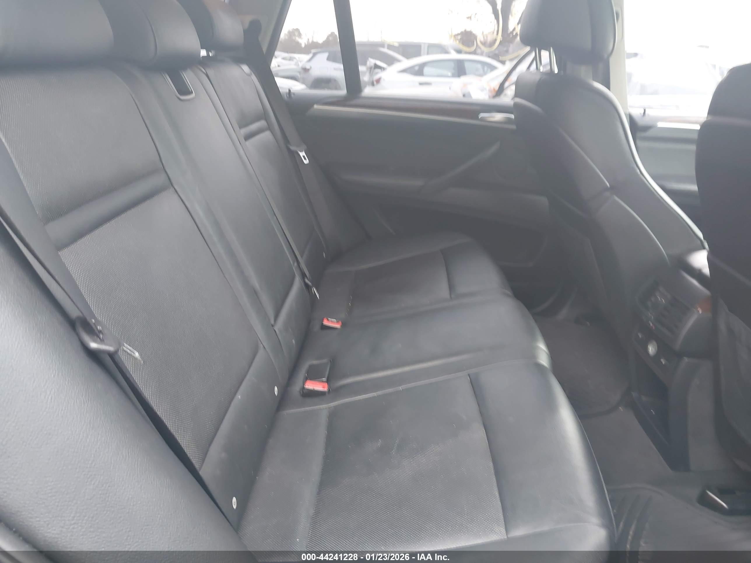 2010 Bmw X5 Xdrive48i Brown vin: 5UXFE8C52AL310506