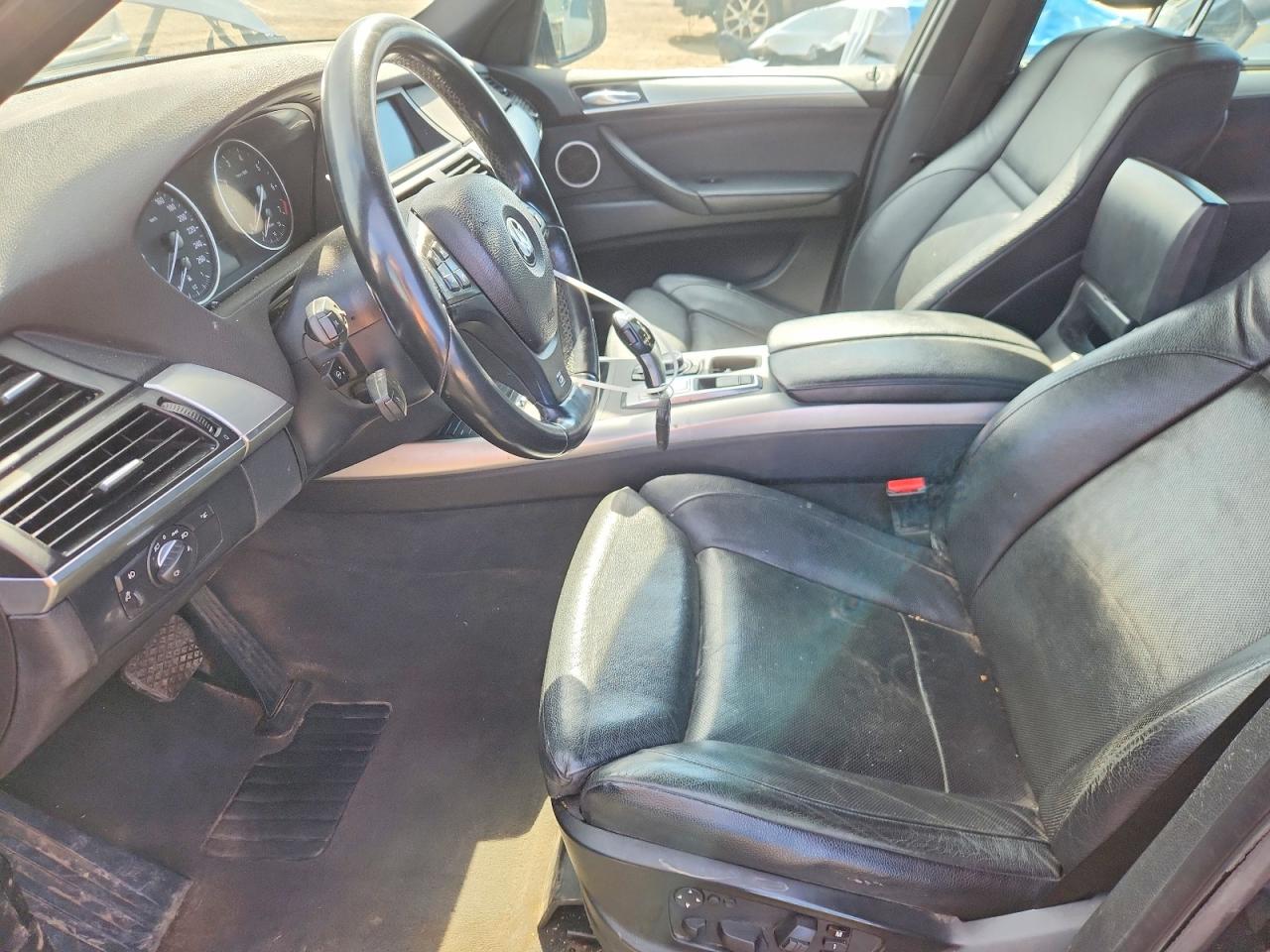 2010 Bmw X5 Xdrive48i Черный vin: 5UXFE8C52AL311364