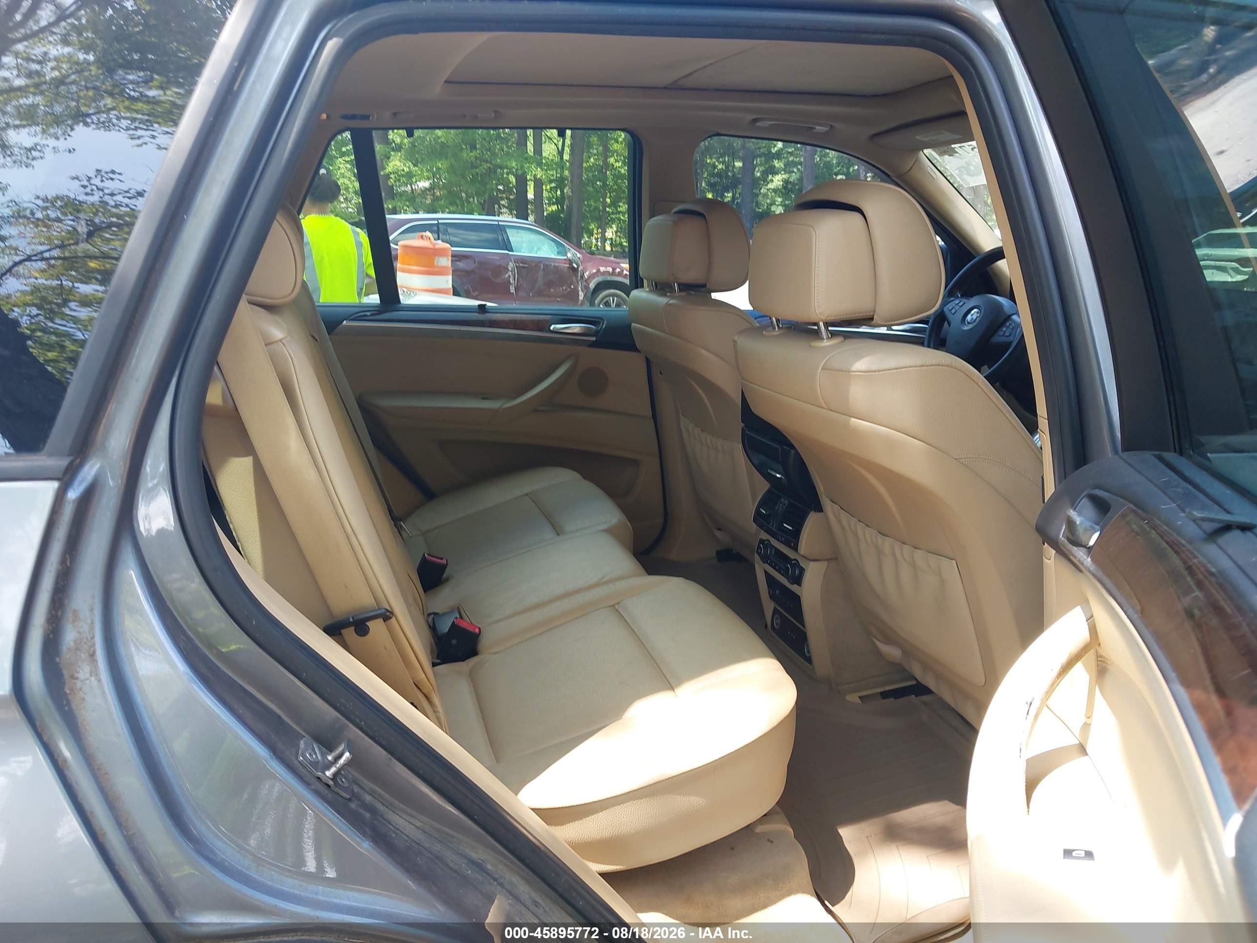 2010 Bmw X5 Xdrive35d Серый vin: 5UXFF0C55ALT75932