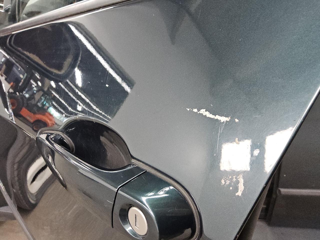 2010 Bmw X5 Xdrive35d Зеленый vin: 5UXFF0C56ALT75812 Damage: Left Front Door, Multiple Scratches Heavy, 2