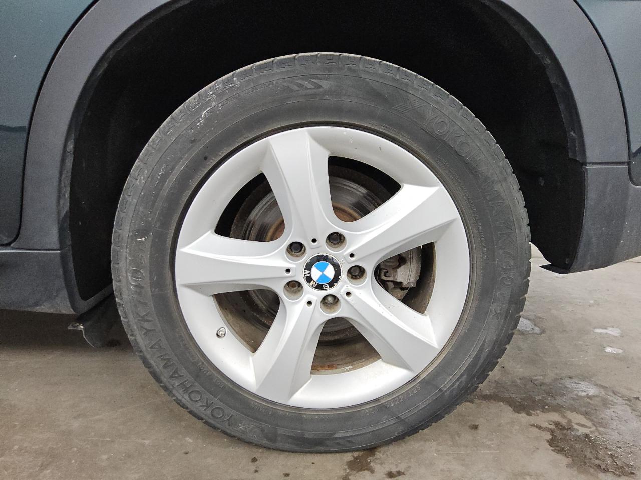 2010 Bmw X5 Xdrive35d Зеленый vin: 5UXFF0C56ALT75812 Damage: Left Rear Tire, Worn, Replacement Required