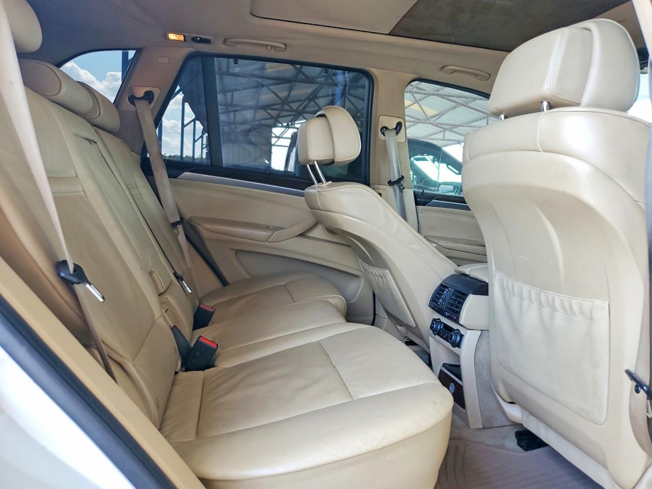 2010 Bmw X5 Xdrive35d White vin: 5UXFF0C57ALJ98865